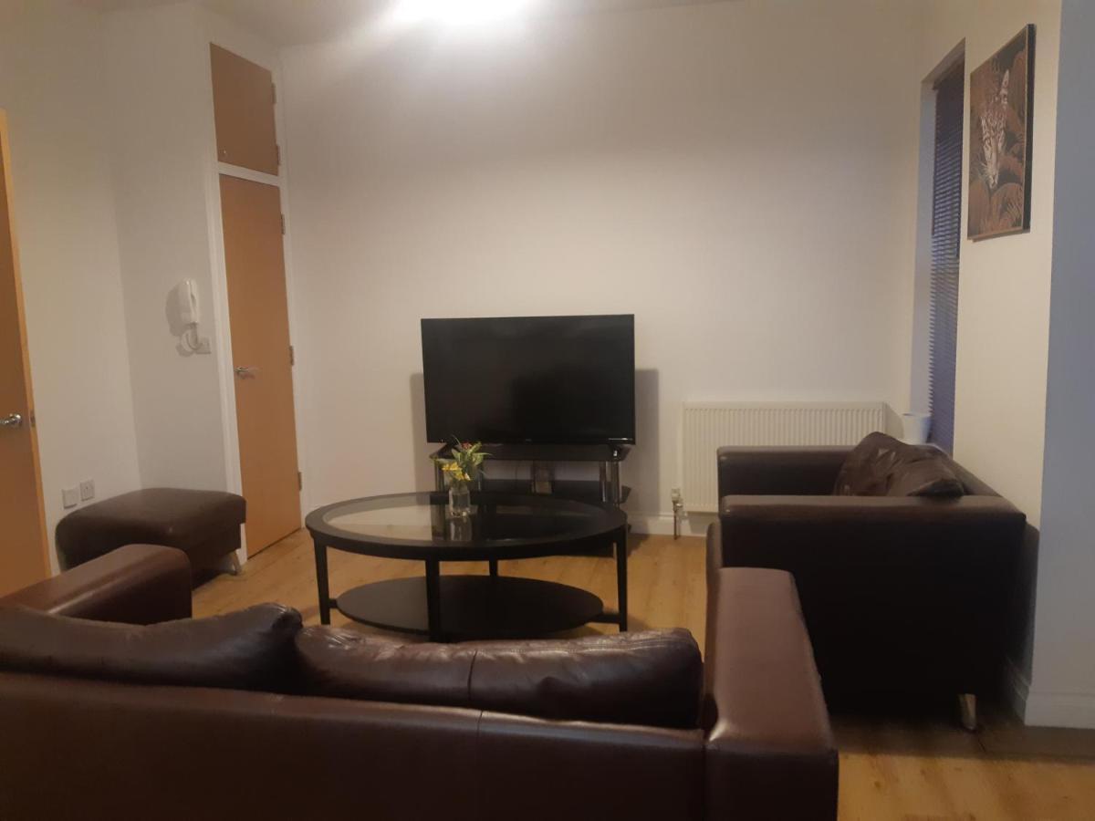 Yarmouth Apartments, Street Permit Parking, Close To Everything, Beach, Pier, Free Wifi Грейт-Ярмут Экстерьер фото